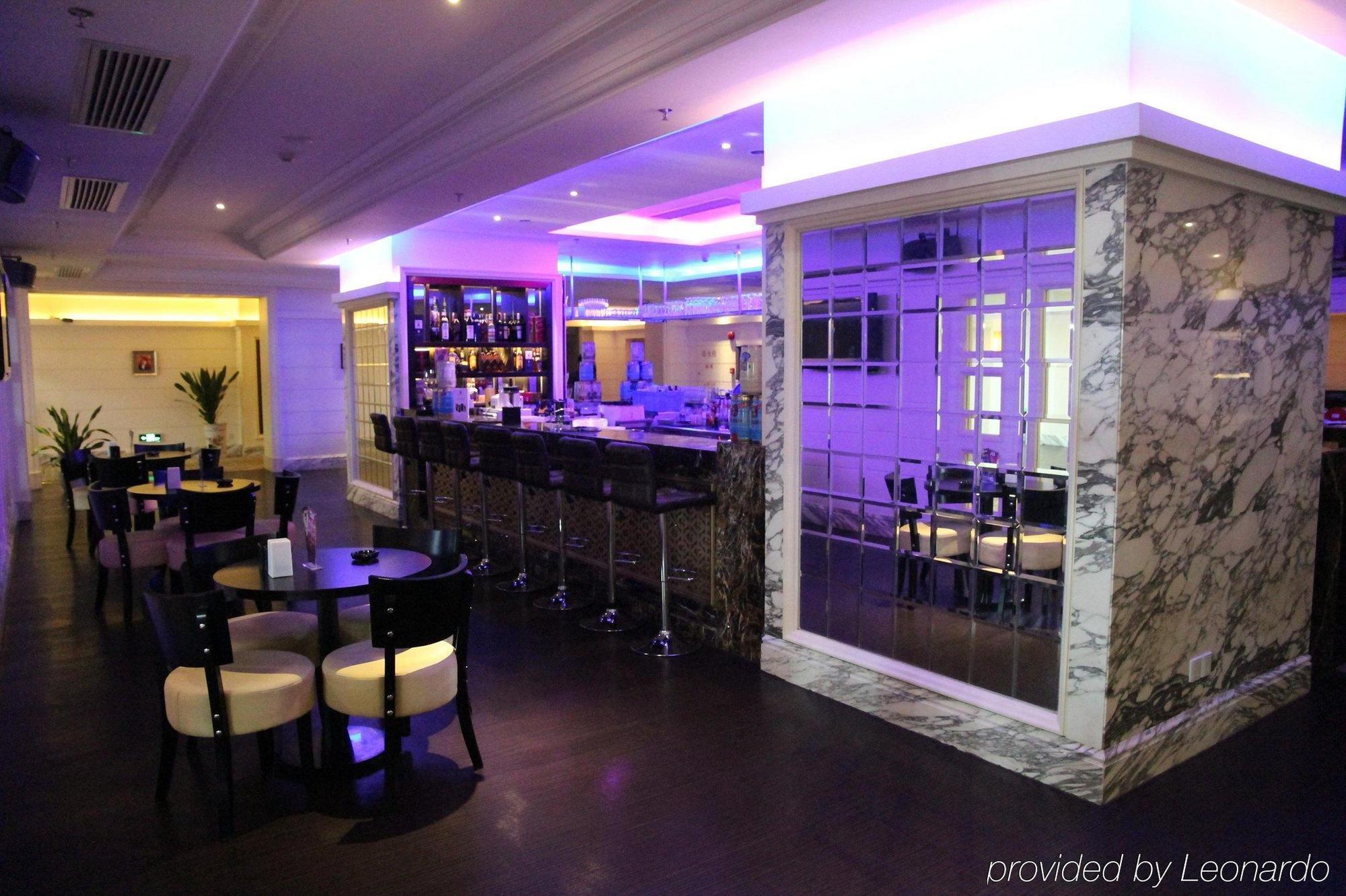 Water Way Hotel Гуанчжоу Экстерьер фото